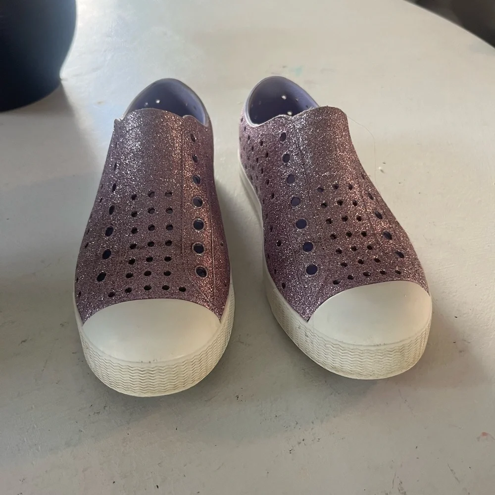Native Kids Glitter Slip-On Sneakers - Purple and White - Picture 2 of 5